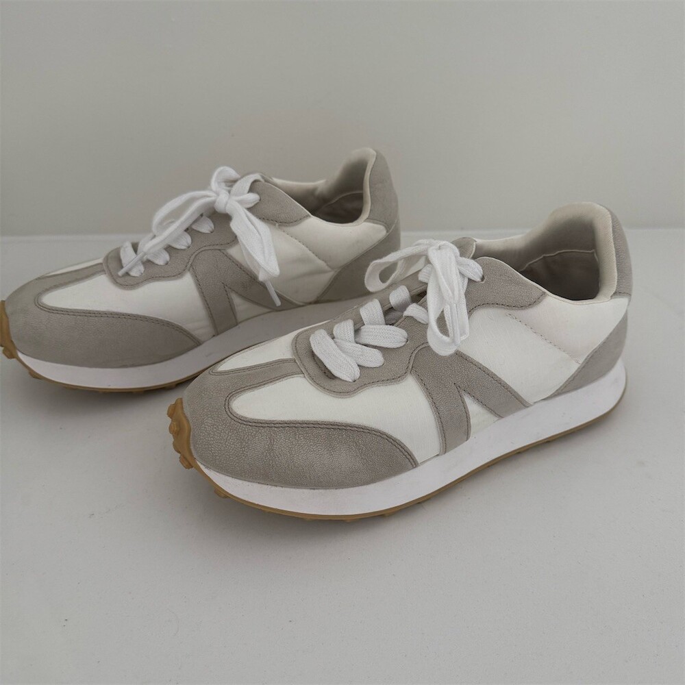 MIA Women's Retro Lace-Up Sneakers Ivory/Gray Gum Sole Low Top Size 7M